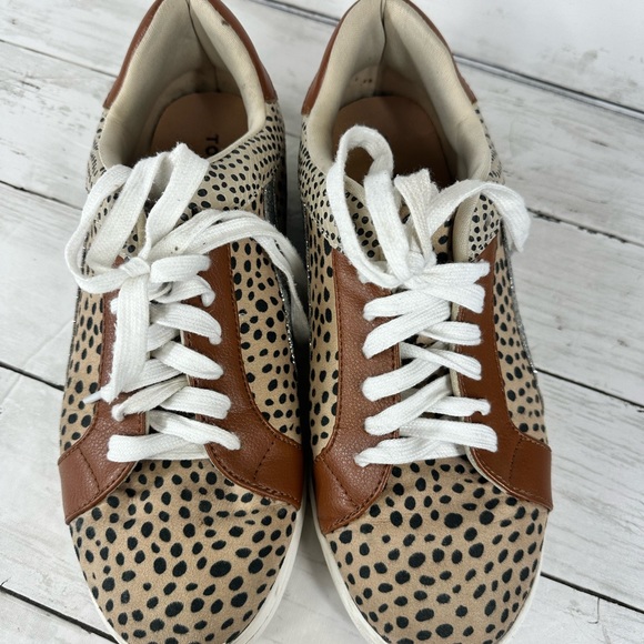 Torrid Animal Print Glitter Faux Leather Sneakers Size 10W - Picture 2 of 8